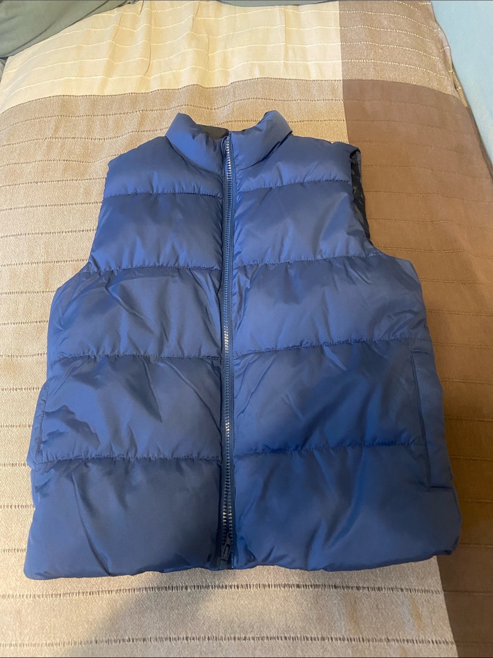 Old Navy Boy’s Puffer Vest NWOT
